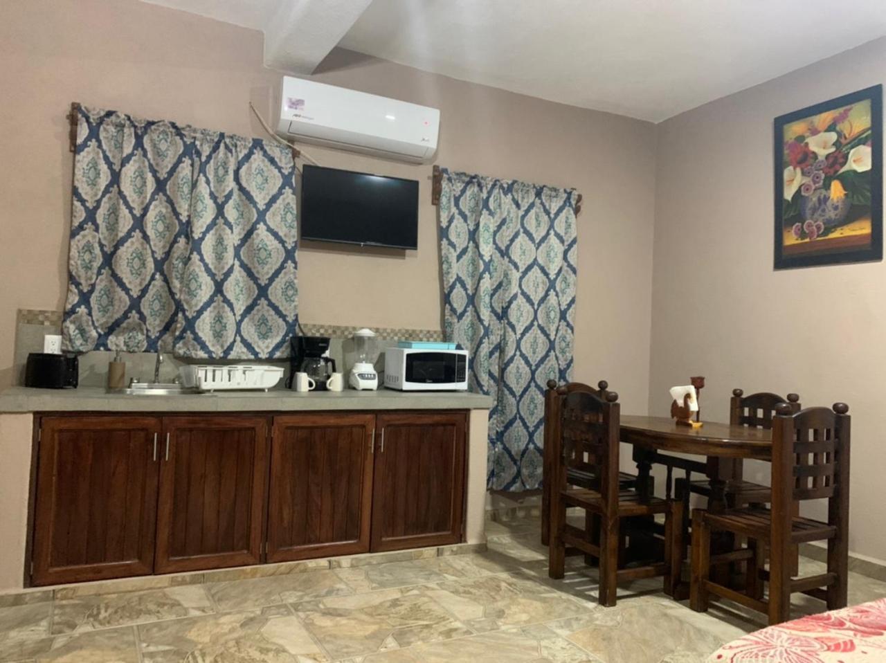 לה מנסניה Bungalows Victoria מראה חיצוני תמונה